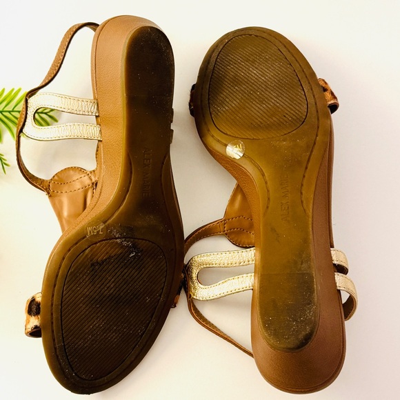 ALEX MARIE Wedge Brown Sandal Sz 7.5 - Picture 9 of 12
